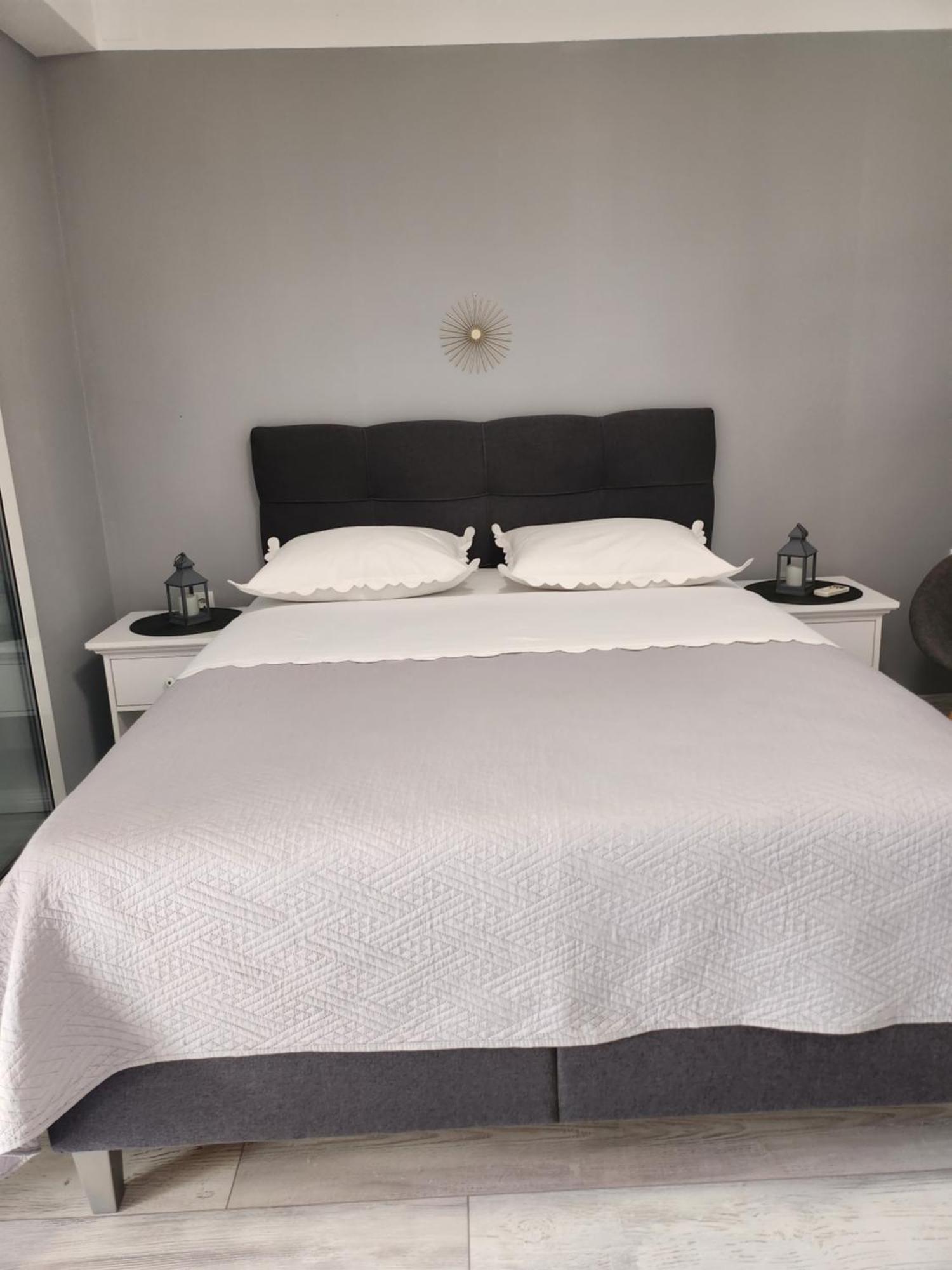 Apartmani Dijana Podgora Exterior photo